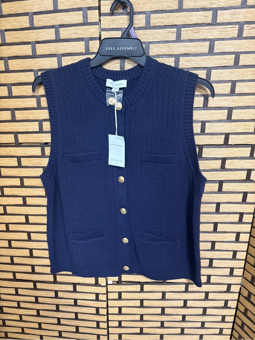 Free Assembly Navy Cable Knit Sweater Vest Size XXL - Picture 2 of 7